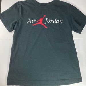 Air Jordan Black T-Shirt ∙ White Wordmark ∙ Red Jumpman ∙ Size Small ∙ Vintage